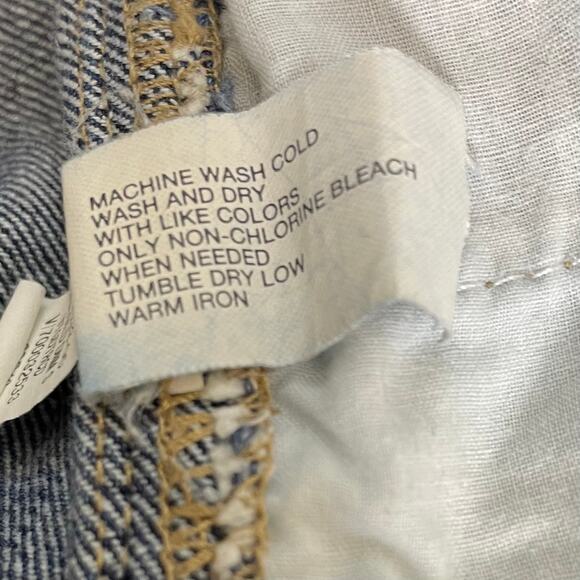 Gap Women’s Size 10 Factory Distressed Roll Hem Denim Shorts Dark Wash Mid Rise - Picture 11 of 11